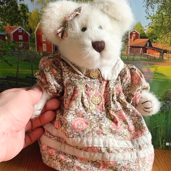 Boyd’s Bear Collectible Bear Katie / Stuffed Bear. - Picture 3 of 17